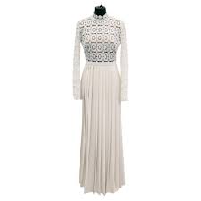 Lovedress dedicata al noleggio di abiti firmati per ogni occasione. Vestiti Di Seconda Mano Shop Online Di Vestiti Outlet Saldi Vestiti Compra Vendi Online Vestiti Di Seconda Mano