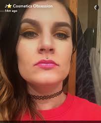 Kelli Lovett 2 (@KelLovettSC)