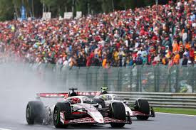 Ocon FURIEUX! Haas Sabote sa Course en Belgique: Le Scandale! - Imagen principal del artículo