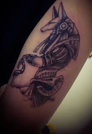 110 Agyptische Anubis Tattoos Designs Und Ideen Gott Tattoos Anubis Und Tattoo Motive