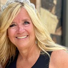 can my wife start to collect railroad retirement at 65 before i retire?