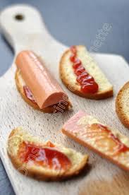 Mini Sandwich Facon Hot Dog Pour L Apero Dans La Cuisine D Audinette Recette Apero Facile Recette Aperitif Dinatoire Alimentation