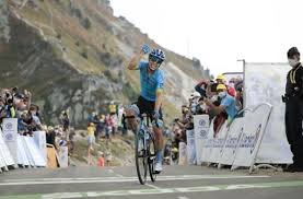 Les difficultés de stationnements vont se faire sentir dès le. Tour De France Konigsetappe Geht An Kolumbianer Miguel Angel Lopez Sportmeldungen Stuttgarter Zeitung
