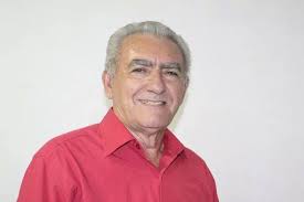 Veja quantos votos teve o mito da internet Luiz Navarro