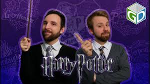 Quelle Est Notre Maison De Poudlard Test Officiel Wizarding World Youtube
