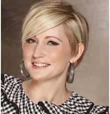 Round face has its own beauty and it can be enhanced with the right hairstyles, even if you are over 50 years old women. Short Haircuts For Round Face Shape
