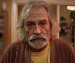 Entrenched in a midlife crisis, aziz seeks solace from his mundane job, lonesome friends and rowdy family while pretending to have his act together. Film Review Azizler Aka Stuck Apart Trapped Again The Arts Fuse