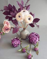 I Love This Small Sweden Vase That I Received From My Best Friend So Monix Paperflowers Handmade Purpl Paper Flower Art Paper Flowers Paper Flowers Diy
