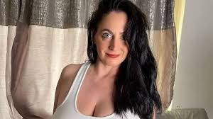 Im a mum-of-four and wobble all over – but men love my natural body -  Daily Star