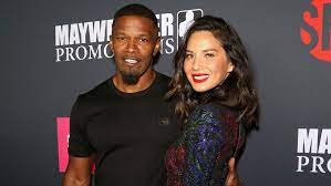 Her mother, kimberly schmid, lived in vietnam, and is of chinese ancestry, while her father, winston barrett munn, is from a family with deep roots in the american south. Olivia Munn Reveals The Incredible Advice She Got From Jamie Foxx Entertainment Tonight