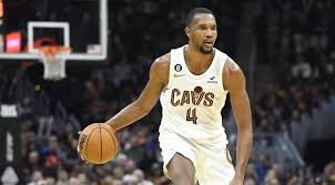 NBA Notes: Cavs, Evan Mobley, Suns, Oso Ighodaro, Nuggets