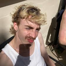 mac benson (@macbenson_) • Instagram photos and videos