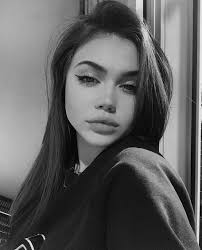Saw this on a 14 year old white girls instagram. Instagram Boyfriend Hookah Summer Apple Selfies Black Pink Me Beautiful Girl Makeup Cool Girl Pictures Girl Photography