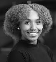 Katrina Weeks's Instagram, Twitter & Facebook