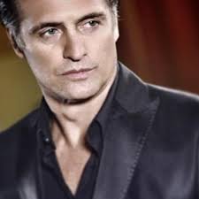 lucy solano (@lucy1805)