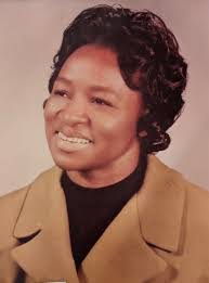 Mary Payne's Instagram, Twitter & Facebook