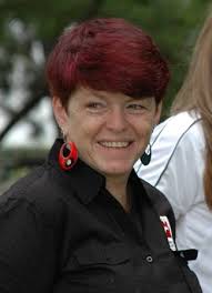 Mandy Poole's Instagram, Twitter & Facebook