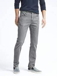 Banana Republic Gray Slim Traveler Jean Combinacion De Ropa Hombre Ropa Combinaciones De Ropa