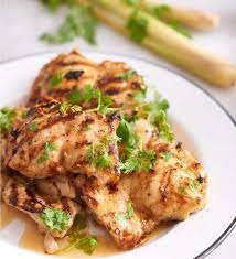 Anda boleh menggunakan 'ready made' salad dressing yang dijual dipasaran sebagai ganti. Resepi Ayam Serai Grilled