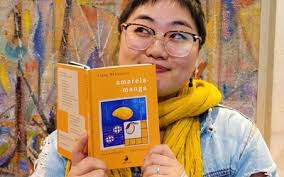 Nikkei Uncovered: a poetry column