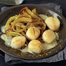 Coquilles Saint Jacques Compotee D Endives Au Curry Coquille Saint Jacques Recette Coquille Saint Jacques Recettes De Cuisine