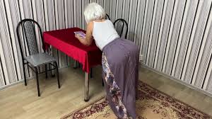 Yaşlı Kadının Tatlı Götünde Kalın Yarrağımla Yaratıcılığımı Konuşturdum  Porno 7DAK farkıyla izle