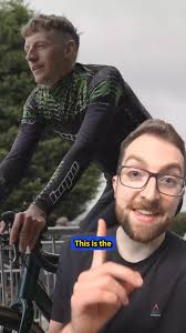 He made it look effortless 😍 It doesn't get better than Tom Mazzone's  cornering at the 2022 Barnsley crits 👌 #britishcycling #procycling  #cyclingrace #ukcycling #criterium #critlife