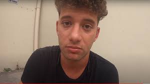 Amo a El Salvador”: Se disculpa Timmy Karter, el mochilero que discutió con  emprendedor de Ataco