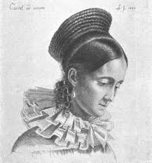 Charlotte Grimm's Instagram, Twitter & Facebook