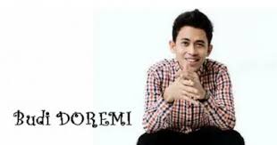 Kusangkakan panas berpanjanganrupanya gerimis, rupanya gerimis mengundangdalam tak sedar ku kebasahanpernah juga kau pinta perpisahanaku sangkakan itu. Lirik Lagu Budi Doremi Gerimis Mengundang Liriklagu Id