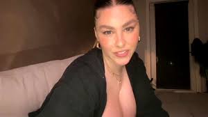 Watch Novavangouh maybe - Tits, Eyes, Knob Porn - SpankBang