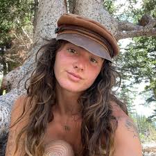 Looking for micaceous clay cooking pots