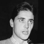 Voor we luisteren naar de lofzang op alain delon, die sonia mabrouk op cnews ten beste gaf, moeten we misschien even de doodzonden van delon opsommen: About Sacha Distel French Singer And Guitarist 1933 2004 Biography Facts Career Wiki Life