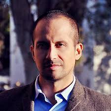 Amazon.com: Victor Corona: books, biography, latest update