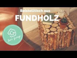 Tisch aus kombination von beinen mit tischplatte. áá Beistelltisch Aus Altholz Selber Bauen Diy Ideen Anleitung