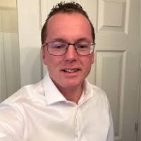 Daniel Sine's Instagram, Twitter & Facebook