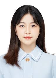 Xinyao Wang's Instagram, Twitter & Facebook