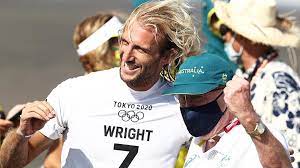 His sister, tyler wright, is also a competitor on the association of surfing professionals world tour. Vl95fexddt Nvm