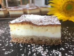 Eierschecke aus dem ofen nehmen und in der form abkühlen lassen. Einkorn Quark Eierschecke Urkornpuristen Online Shop Fur Alte Getreidesorten