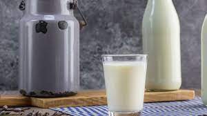 9 Dairy Milk Brands To Buy According To Nutritionists Eat This Not That