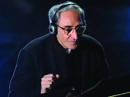La vita privata di franco battiato: Franco Battiato Parla La Famiglia Non Ha L Alzheimer Corriere It