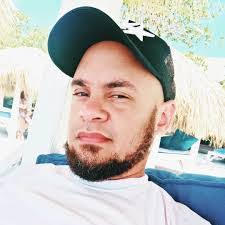 Rolando Liriano's Instagram, Twitter & Facebook