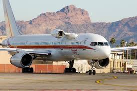 Before you set foot in the flight deck of a new 737, it goes through a ton of flight testing. Boeing 757 Test Bed Plane Showcases Honeywell R D Capabilities In Dubai
