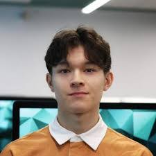 Eric Holzer's Instagram, Twitter & Facebook