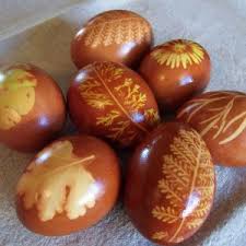 Put hole(s) in egg, 2, empty contents 3. More Onion Eggs Occasions And Holidays Easter Eggs Easter Egg Dye Egg Decorating