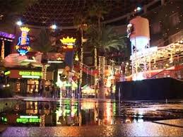 Lesen sie bewertungen und sehen sie fotos an. Universal Studios Los Angeles California Usa Sd Stock Video 945 409 440 Framepool Stock Footage