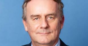 Euronics beruft Vorstand Michael Rook ab