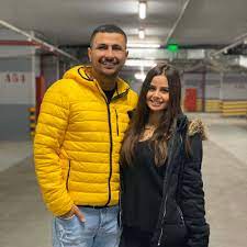 على غزلان مع منة عرفة in 2021 winter jackets fashion jackets