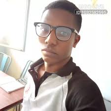 Félicitation à notre étudiante Mme CISSE Zeinabou pour sa brillante  soutenance du mémoire de fin d'étude en Master Santé Communautaire et  Epidémiologie , sur le thème :"Diagnostic comportemental et environnemental  du dépistage