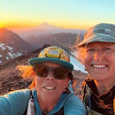 Day 1 of a great backpack trip in the Goat Rocks Wilderness last week with  @cristinahouston94. The wildflowers did not disappoint and seeing 3  volcanoes in different directions wasn't too bad either.